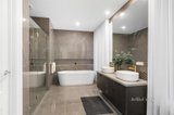 https://images.listonce.com.au/custom/160x/listings/13-gwynne-street-mount-waverley-vic-3149/529/01718529_img_13.jpg?YHwI0Av0jrA