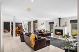 https://images.listonce.com.au/custom/160x/listings/13-hamilton-way-lockwood-south-vic-3551/936/01780936_img_03.jpg?pWxu1E7_neI