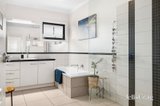 https://images.listonce.com.au/custom/160x/listings/13-hamilton-way-lockwood-south-vic-3551/936/01780936_img_15.jpg?F-HgYdNNkC4