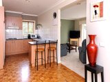 https://images.listonce.com.au/custom/160x/listings/13-havelock-street-burwood-vic-3125/729/01743729_img_03.jpg?yaOL_dhpBW8