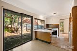 https://images.listonce.com.au/custom/160x/listings/13-hayride-lane-chirnside-park-vic-3116/627/01978627_img_04.jpg?qqNC2m1_OUg