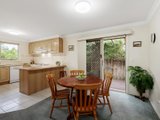 https://images.listonce.com.au/custom/160x/listings/13-heather-grove-nunawading-vic-3131/273/00980273_img_04.jpg?lCsFyxB-LYQ