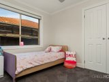 https://images.listonce.com.au/custom/160x/listings/13-heritage-court-altona-vic-3018/564/01202564_img_06.jpg?ne30wcMAm50