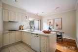 https://images.listonce.com.au/custom/160x/listings/13-hester-walk-macleod-vic-3085/859/01904859_img_08.jpg?SZzZUqnH0RE