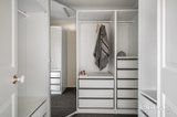 https://images.listonce.com.au/custom/160x/listings/13-hester-walk-macleod-vic-3085/859/01904859_img_12.jpg?Y5GHGD6msWw