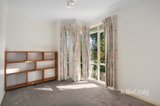 https://images.listonce.com.au/custom/160x/listings/13-honey-myrtle-rise-eltham-north-vic-3095/550/01936550_img_08.jpg?atSFSqVv_7M