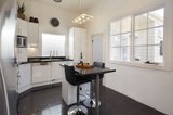 https://images.listonce.com.au/custom/160x/listings/13-hosie-street-richmond-vic-3121/721/00238721_img_09.jpg?Jacgbosw920