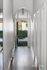 https://images.listonce.com.au/custom/160x/listings/13-hume-street-armadale-vic-3143/208/01933208_img_14.jpg?L7X2H0t3f00