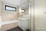 https://images.listonce.com.au/custom/160x/listings/13-ivanhoe-street-glen-waverley-vic-3150/161/01989161_img_09.jpg?xcNbfFpNXLU