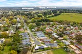 https://images.listonce.com.au/custom/160x/listings/13-jones-court-woodend-vic-3442/807/01985807_img_18.jpg?myVco0q-B5M