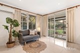 https://images.listonce.com.au/custom/160x/listings/13-karima-court-ringwood-north-vic-3134/386/01979386_img_07.jpg?KtA5uctmPLY