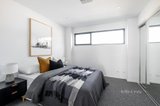 https://images.listonce.com.au/custom/160x/listings/13-kent-street-richmond-vic-3121/857/01547857_img_07.jpg?0j7opjxSnEI