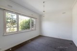 https://images.listonce.com.au/custom/160x/listings/13-keswick-street-bentleigh-east-vic-3165/158/00883158_img_05.jpg?uzjPkrJ5EK8