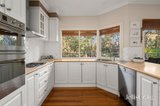 https://images.listonce.com.au/custom/160x/listings/13-laleham-court-eltham-vic-3095/937/01941937_img_04.jpg?cOrB54fT0RU