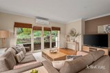 https://images.listonce.com.au/custom/160x/listings/13-laleham-court-eltham-vic-3095/937/01941937_img_08.jpg?hR4gInPilSY