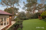 https://images.listonce.com.au/custom/160x/listings/13-laleham-court-eltham-vic-3095/937/01941937_img_19.jpg?PycjfKyY3yU