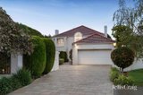 https://images.listonce.com.au/custom/160x/listings/13-larnaca-court-templestowe-vic-3106/474/01888474_img_01.jpg?fTF13z49TpI