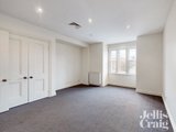 https://images.listonce.com.au/custom/160x/listings/13-lawes-street-hawthorn-vic-3122/396/01548396_img_09.jpg?yQ5P8jsD2NE