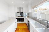 https://images.listonce.com.au/custom/160x/listings/13-loeman-street-strathmore-vic-3041/446/01116446_img_07.jpg?LnxVpacAmZw