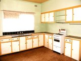 https://images.listonce.com.au/custom/160x/listings/13-loraine-avenue-box-hill-north-vic-3129/148/01744148_img_05.jpg?EbcmjVdDKTc