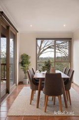 https://images.listonce.com.au/custom/160x/listings/13-lowan-avenue-templestowe-lower-vic-3107/589/01949589_img_10.jpg?OLp1E3RcH8w