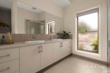https://images.listonce.com.au/custom/160x/listings/13-luscombe-drive-diamond-creek-vic-3089/210/01916210_img_14.jpg?gxyaChJG4_A