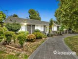 https://images.listonce.com.au/custom/160x/listings/13-macmillan-street-mooroolbark-vic-3138/874/01525874_img_03.jpg?FfaX2E9w0I4