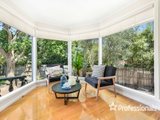 https://images.listonce.com.au/custom/160x/listings/13-macmillan-street-mooroolbark-vic-3138/874/01525874_img_08.jpg?xGVS2yFO5tg