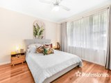 https://images.listonce.com.au/custom/160x/listings/13-macmillan-street-mooroolbark-vic-3138/874/01525874_img_12.jpg?Gm689CljrMg