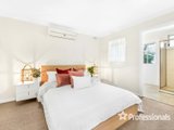 https://images.listonce.com.au/custom/160x/listings/13-macmillan-street-mooroolbark-vic-3138/874/01525874_img_16.jpg?cHYmDjJ4crg