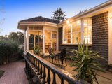 https://images.listonce.com.au/custom/160x/listings/13-macmillan-street-mooroolbark-vic-3138/984/01523984_img_13.jpg?HJAUGJpbX80