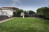 https://images.listonce.com.au/custom/160x/listings/13-maple-crescent-camberwell-vic-3124/891/01514891_img_09.jpg?qOHtQ6LdEZo