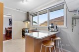 https://images.listonce.com.au/custom/160x/listings/13-martin-court-forest-hill-vic-3131/738/01551738_img_06.jpg?zQ6FfHcAa9g