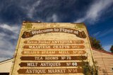 https://images.listonce.com.au/custom/160x/listings/13-mill-street-kyneton-vic-3444/377/01316377_img_09.jpg?xL9HdGuDOZU