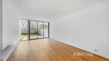 https://images.listonce.com.au/custom/160x/listings/13-moffat-street-south-yarra-vic-3141/359/01991359_img_07.jpg?E_0_rVwBp94