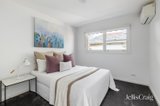https://images.listonce.com.au/custom/160x/listings/13-montana-street-glen-iris-vic-3146/670/01852670_img_07.jpg?Mexu-AbdxBI