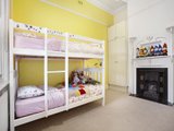 https://images.listonce.com.au/custom/160x/listings/13-moodie-place-st-kilda-vic-3182/039/01794039_img_07.jpg?b9NpeYltEpg