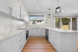 https://images.listonce.com.au/custom/160x/listings/13-moresby-avenue-bulleen-vic-3105/542/01974542_img_09.jpg?C4IOYYmQkP4