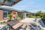 https://images.listonce.com.au/custom/160x/listings/13-moretti-court-marshall-vic-3216/956/01898956_img_11.jpg?RTeyMRzqwPY