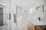 https://images.listonce.com.au/custom/160x/listings/13-napier-street-black-hill-vic-3350/630/01769630_img_08.jpg?Ehko-XHKpOg