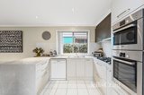 https://images.listonce.com.au/custom/160x/listings/13-nash-court-altona-meadows-vic-3028/617/01778617_img_04.jpg?g4-RBzosr_w
