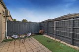 https://images.listonce.com.au/custom/160x/listings/13-newcastle-drive-mulgrave-vic-3170/293/01704293_img_10.jpg?QysK8V2ocyM