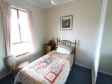 https://images.listonce.com.au/custom/160x/listings/13-nightingale-street-newington-vic-3350/825/01575825_img_06.jpg?Imu7nJ-Urs4