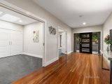 https://images.listonce.com.au/custom/160x/listings/13-oakland-drive-warrandyte-vic-3113/537/01700537_img_03.jpg?aoCGdAf-E2o