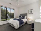 https://images.listonce.com.au/custom/160x/listings/13-oakland-drive-warrandyte-vic-3113/537/01700537_img_13.jpg?_Xiue-94ayw