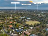 https://images.listonce.com.au/custom/160x/listings/13-oakland-drive-warrandyte-vic-3113/537/01700537_img_22.jpg?3dZWS19tffs