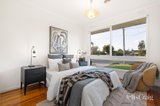 https://images.listonce.com.au/custom/160x/listings/13-orion-place-doncaster-east-vic-3109/107/01980107_img_08.jpg?n07khJdT6Tk