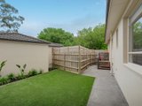 https://images.listonce.com.au/custom/160x/listings/13-park-road-donvale-vic-3111/809/00969809_img_06.jpg?UY_sVqmDEn0