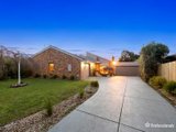 https://images.listonce.com.au/custom/160x/listings/13-pascoe-court-mooroolbark-vic-3138/670/01525670_img_01.jpg?8yMgJ7_Kqg4