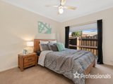 https://images.listonce.com.au/custom/160x/listings/13-pascoe-court-mooroolbark-vic-3138/670/01525670_img_11.jpg?UQOVLGOG1qI